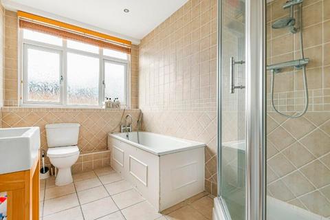9 Lilah Mews, Bromley, BR2 0BZ