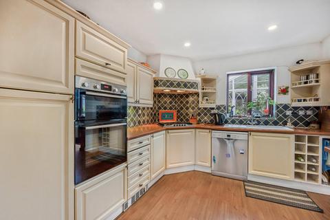 4 bedroom detached house for sale, Newleaze Gardens, Tetbury, Gloucestershire, GL8