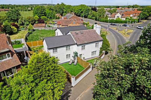 4 bedroom cottage for sale, Lunts Heath Road, Widnes WA8