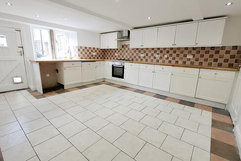 2 bedroom cottage for sale, St. Annes Square, Delph OL3