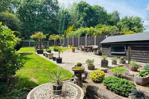 10 Burley Hill, Allestree, Derby, DE22 2ET