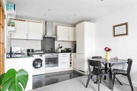 18, Nesbit Court Medhurst Drive, Bromley, BR1 4TL