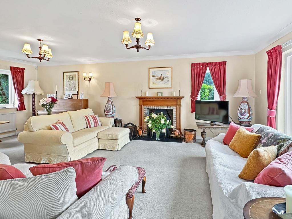 F325398e688b871a46d663ec0bb15d5bbeb7a77a