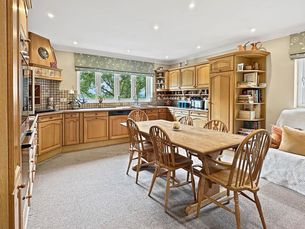 4f4d5ae5cbbd8e669842d97ca1fa6eac5cb90376