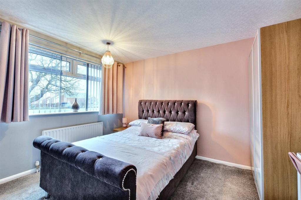 Bedroom 2 1.jpeg