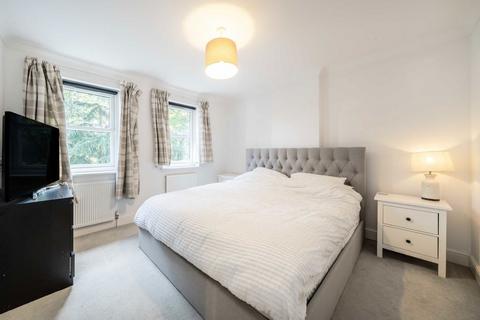 1 Alice Mews, Teddington, TW11 8QQ