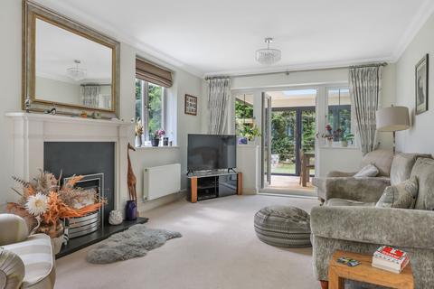 24 Orchard Close, Harston, Cambridge, CB22 7PT