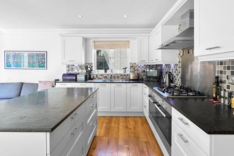 24 Orchard Close, Harston, Cambridge, CB22 7PT