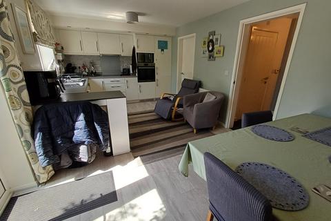 4 bedroom detached house for sale, Whitehead Drive, Wrexham, LL11