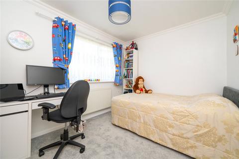 41 Maplefield, Park Street, St Albans, AL2 2BE
