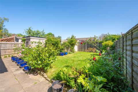 41 Maplefield, Park Street, St Albans, AL2 2BE