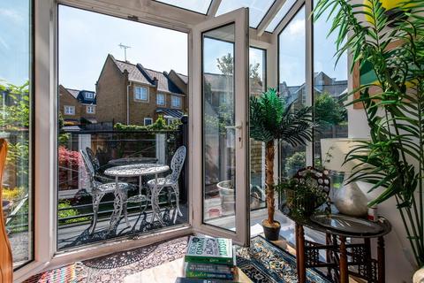 3 bedroom townhouse for sale, Waterstone Park, Greenhithe
