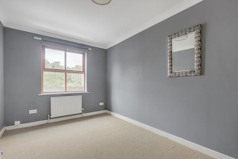 1 Louisa Close, London, E9 7BZ