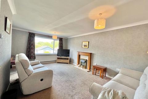 12 Hall Royd Walk, Silkstone Common, Barnsley, S75 4QA