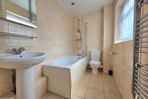 27 Hendingham Close, Tuffley, Gloucester, GL4 0XS