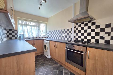 27 Hendingham Close, Tuffley, Gloucester, GL4 0XS