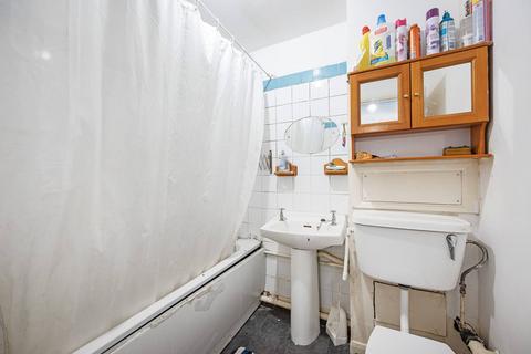 1 bedroom flat for sale, Darnley Road, Hackney, London, E9