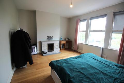 5a Wilton Road, London, SE2 9RH