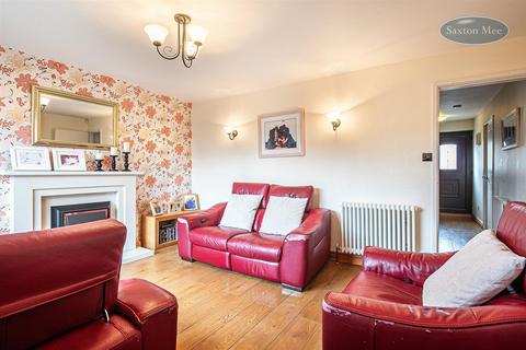 4 bedroom detached house for sale, Farnaby Gardens, High Green, Sheffield