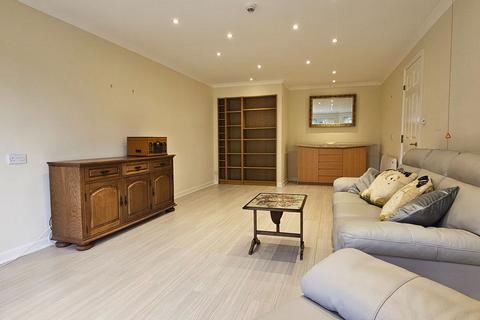 1 bedroom retirement property for sale, Austcliffe Lane, Kidderminster DY10