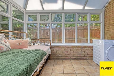 26 Sheldrick Link, Springfield, Chelmsford, CM2 6GJ