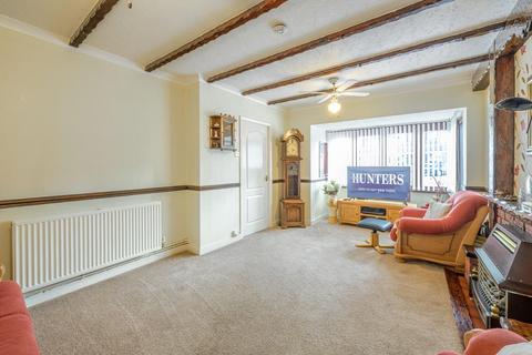 undefined, Lime Close, Tipton