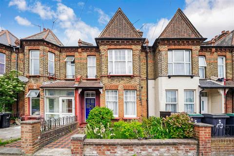Gladstone Avenue, London N22
