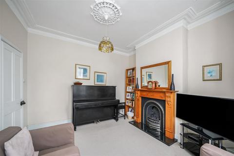 3 bedroom terraced house for sale, Gladstone Avenue, London N22
