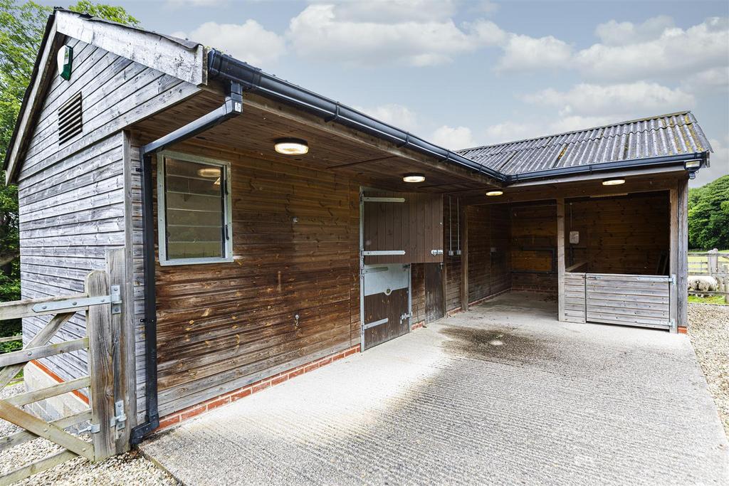 Bramleys Estate Agents - Farnley Tyas - Huddersfie