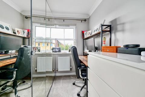 92 Avington Way, Sherfield On Loddon, Hook, RG27 0FN