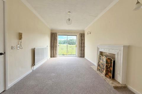 2 bedroom flat for sale, Fitzwilliam Court, Warren Lane, Chapeltown, S35 2YA