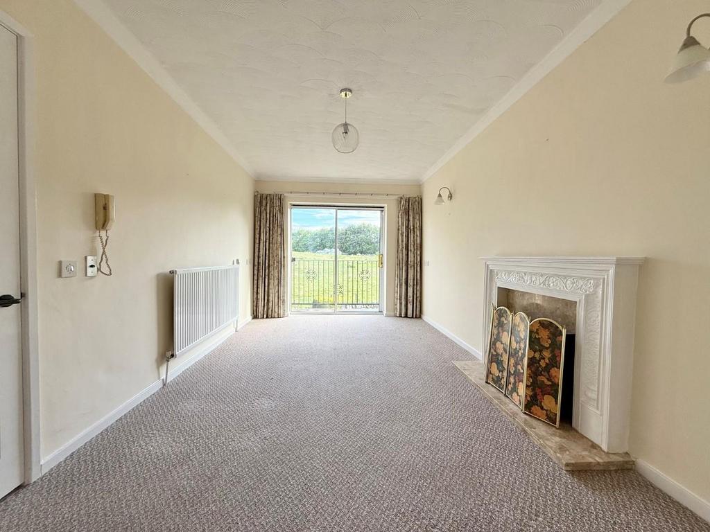 20 Fitzwilliam Living Room 1.jpg