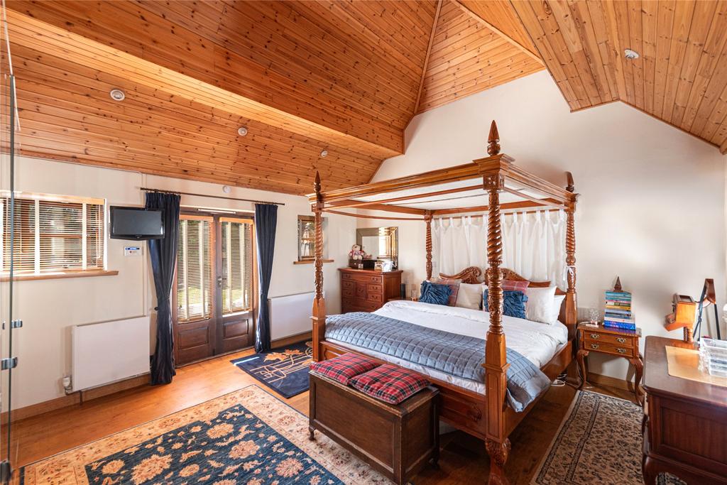 Principal Bedroom