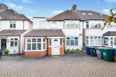 3 bedroom semi-detached house for sale, Wentworth Avenue, London N3