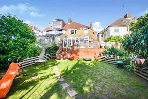 3 bedroom semi-detached house for sale, Wentworth Avenue, London N3