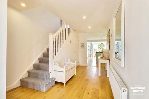 11 The Parchments, Lichfield, WS13 7NA