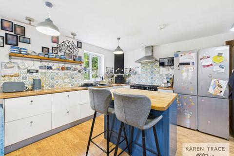 4 bedroom detached house for sale, Legion Lane, Par PL24