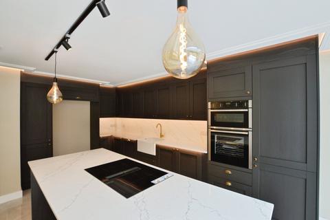 3 bedroom terraced house for sale, The Rise, Andover Road, Winchester, Hampshire, SO22