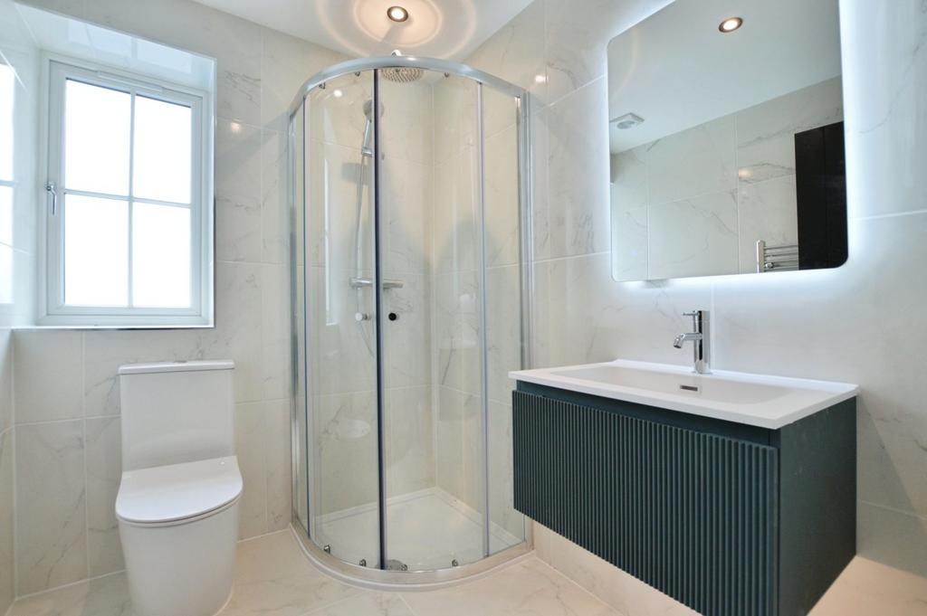 Bed 2 En-Suite