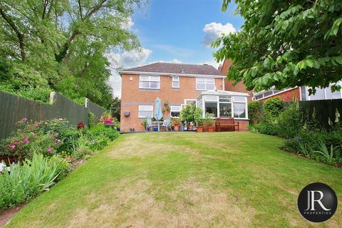 4 bedroom detached house for sale, Chase Side Drive, Rugeley WS15