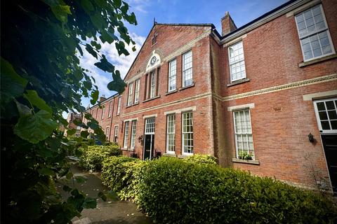 13 Cardwells Keep, Guildford, GU2 9PD