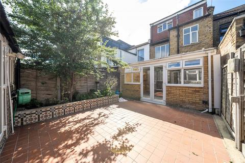 67 Park Grove Road, London, E11 4PT