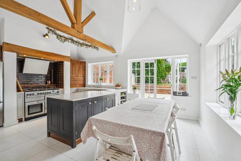 3 bedroom townhouse for sale, Castle Square, Benson, OX10