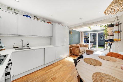 undefined, Dawlish Road, London, E10