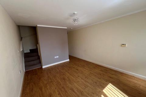 2 bedroom terraced house to rent, Garden Lane, Melton Mowbray