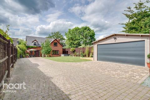 4 bedroom detached house for sale, The Drive, Rivenhall