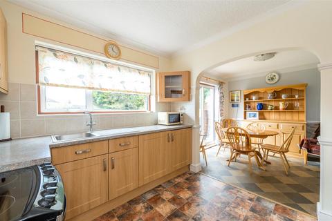 3 bedroom detached house for sale, Bayard Avenue, Colchester CO7
