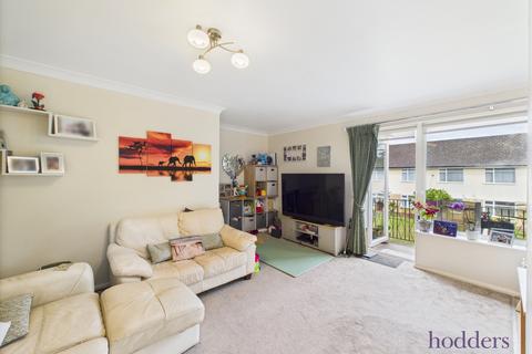 undefined, Frenchaye, Addlestone, Surrey, KT15