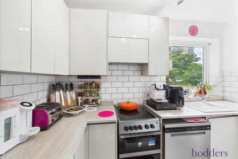 undefined, Frenchaye, Addlestone, Surrey, KT15