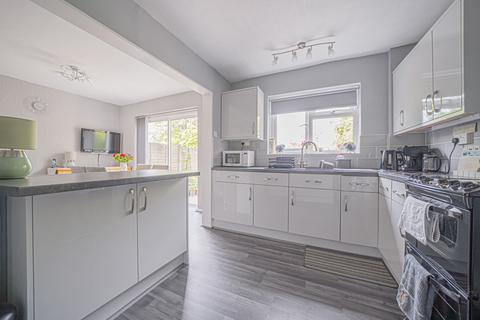 5 bedroom semi-detached house for sale, Longdon Road, Knowle, B93